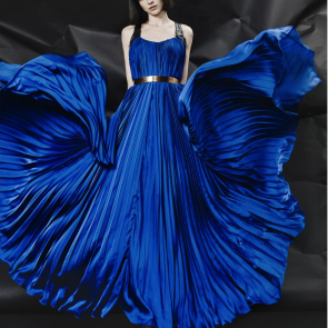 Mattijs van Bergen, ‘Royal Blue Dress’, collection: Starburst najaar/winter, 2012 Photography: Wendelien van Daan.